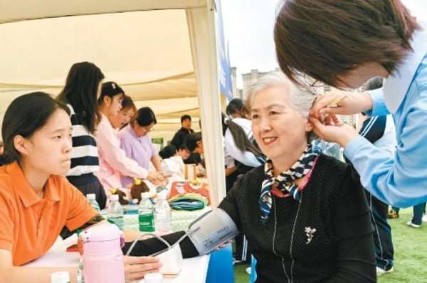凤凰彩票「中国」有限公司 让业绩指示更有诱导力 毕生学习更有感染力